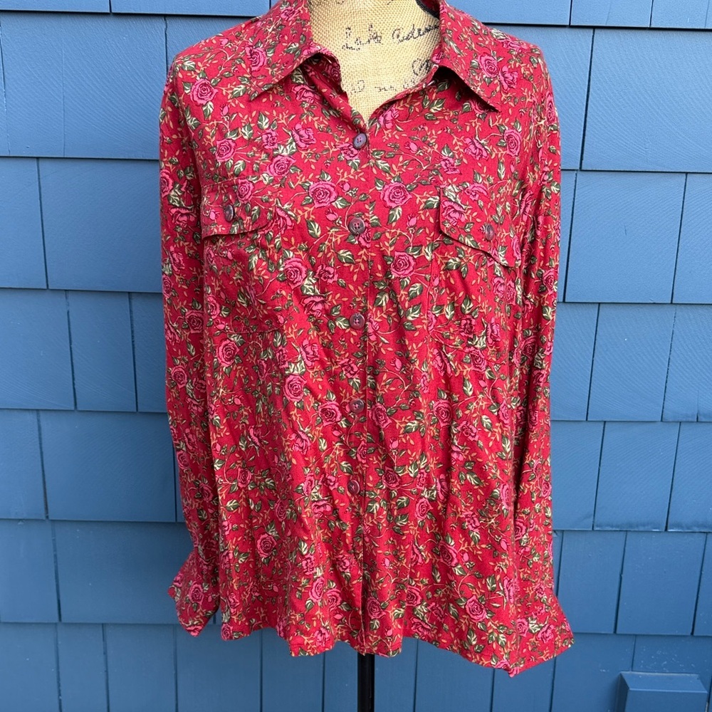 Blair Red Floral Blouse NWOT XL roses green floral rayon